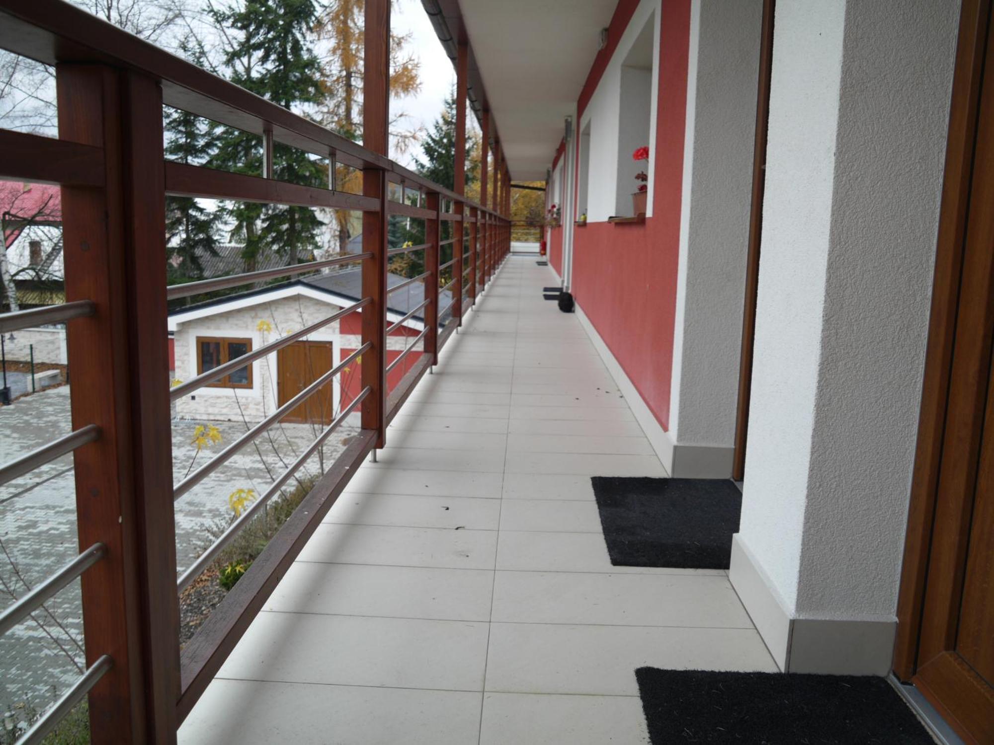 Hotel Harmonia Partizanska lupca Exterior foto